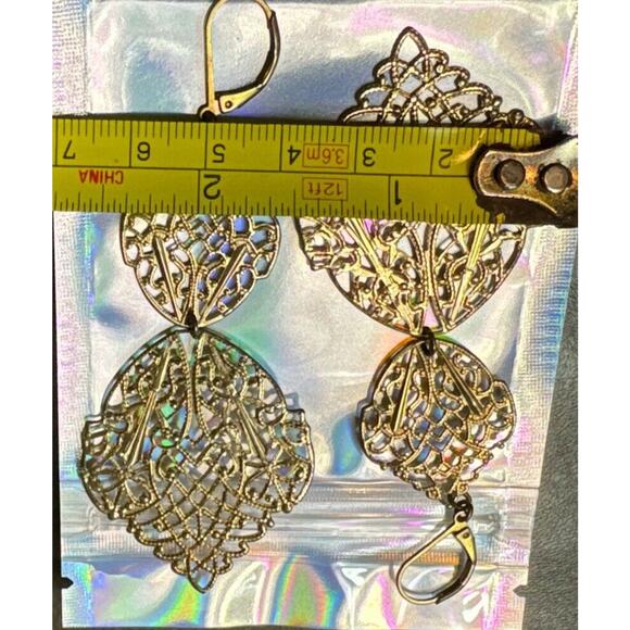 -EARRINGS VTG Goldtone Chandelier - Picture 3 of 10